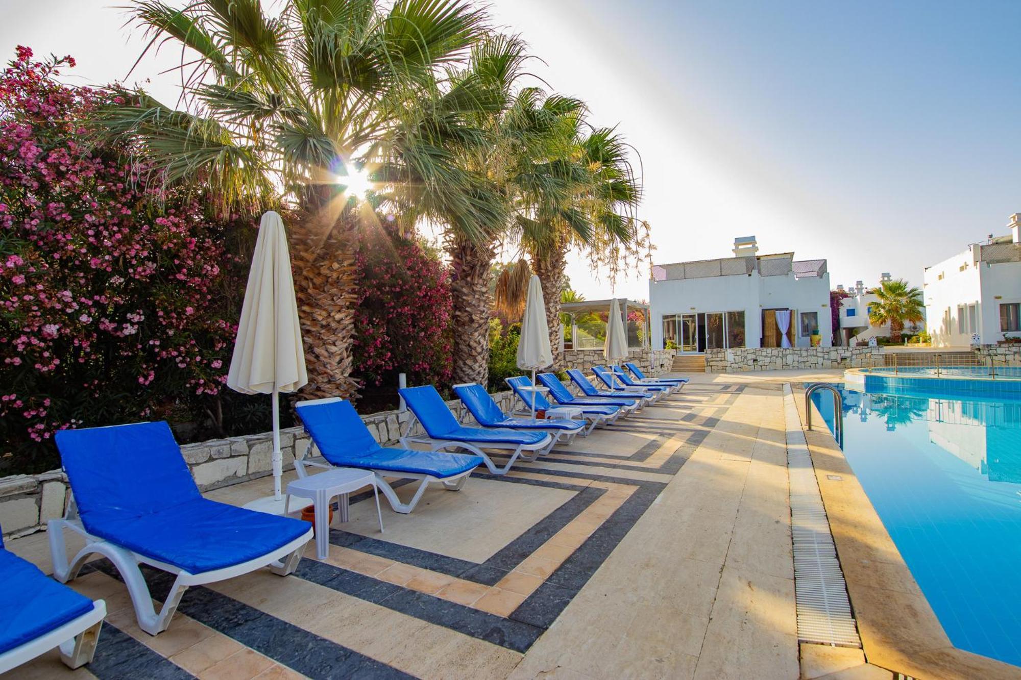 Ladonia Hotels Zemda Guemuesluek Bagian luar foto