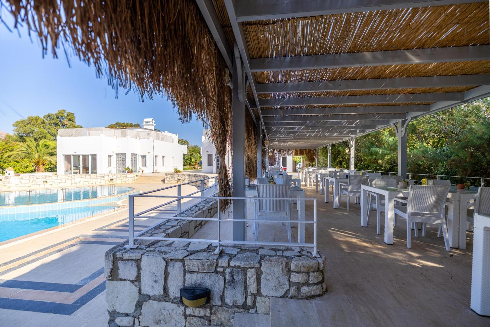 Ladonia Hotels Zemda Guemuesluek Bagian luar foto